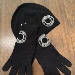 Burberry Classic Black Knit Set (Unisex)